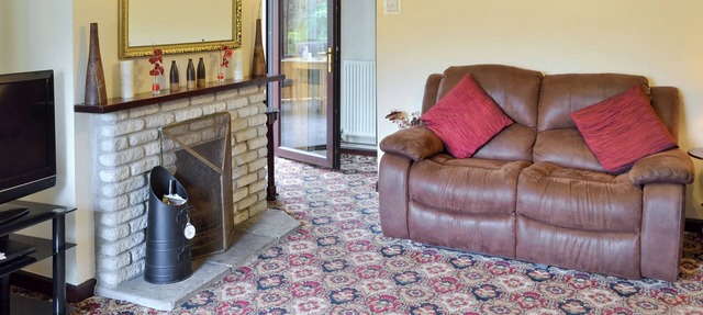 2 bedroom accommodation in Carn Brea, Redruth