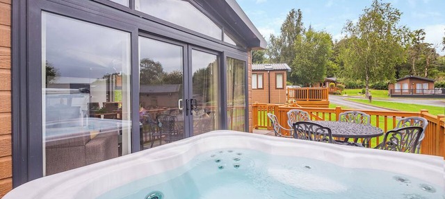 2 bedroom accommodation in Bala,