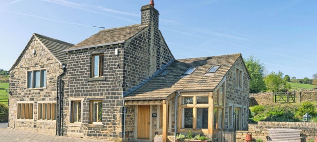 2 bedroom accommodation in Luddendenfoot, near Hebden Bridge