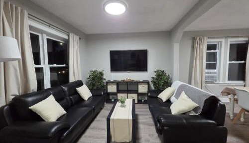 2 Bedroom's, 1 Bathroom,10min-Airport & Boston, 7min-EncoreCasino