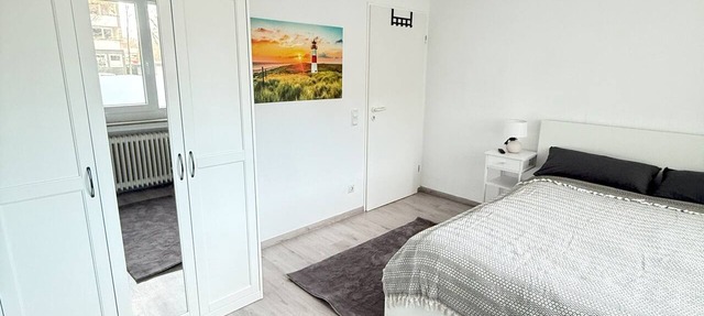 #2 Top room: central & comfortable, shared bathroom