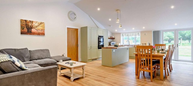 3 Bed in Barsham (oc-d27682)