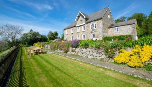 3 Bed in Welshpool oc-bow122