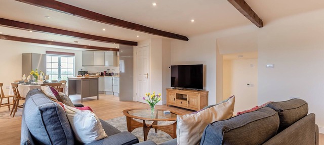3 bedroom accommodation in Preston, near Canterbury