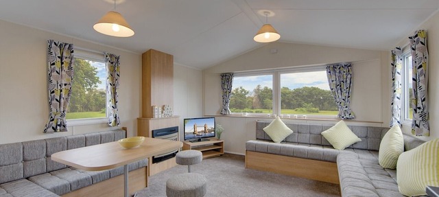 3 bedroom accommodation in Kilwinning,