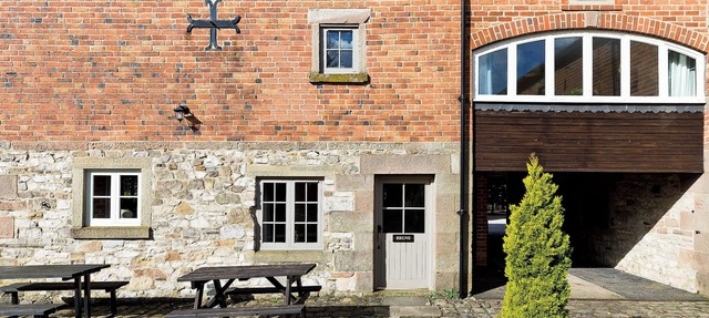 3 bedroom accommodation in Carsington, near Ashbourne