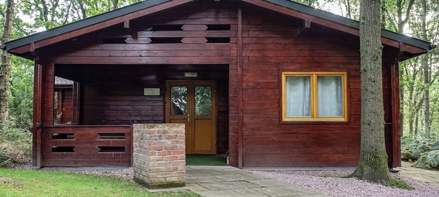 3 bedroom accommodation in Ellesmere