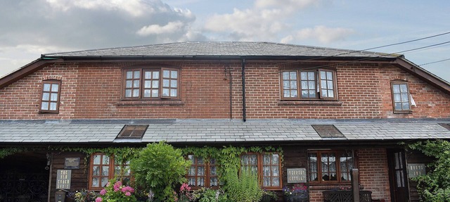 3 bedroom accommodation in East Burton, near Wareham