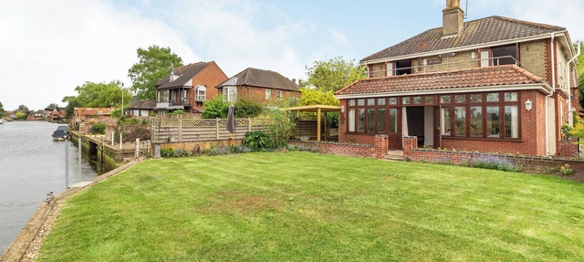 3 bedroom accommodation in Beccles