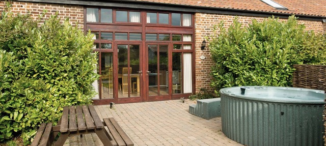 3 bedroom accommodation in Catfield