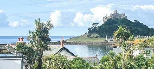 3 bedroom accommodation in Marazion