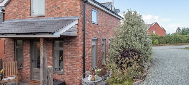 3 bedroom accommodation in Forden