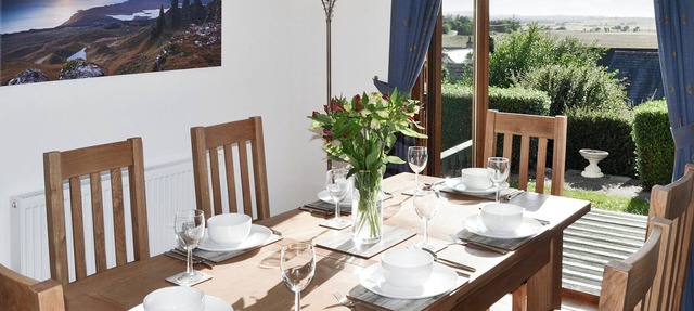 3 bedroom accommodation in Lhanbryde, near Elgin