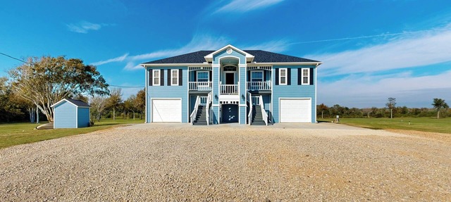 30-Acre Danbury Retreat By the Bayou: BBQ & Views