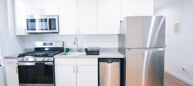 ✪3BR 4BEDS✪ 3mins➜Trains ✪ Long Stays Discounts