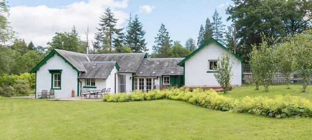 4 bedroom accommodation in Invertrossachs, near Callander