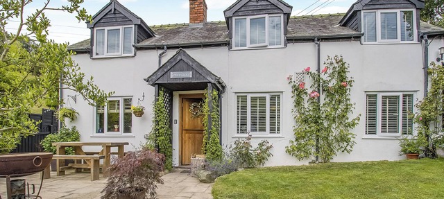 4 bedroom accommodation in Welshpool