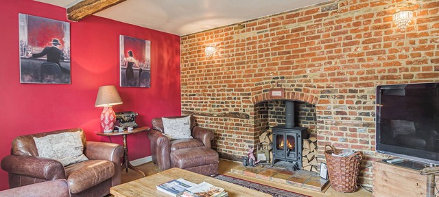 4 bedroom accommodation in Wangford, near Southwold
