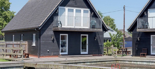 4 bedroom accommodation in Horning, near Norwich