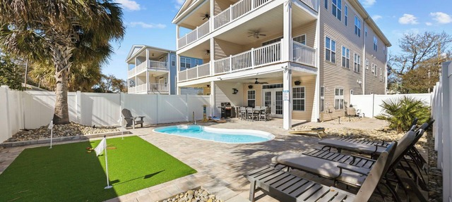 5 Bdrm Home w/Epic Gameroom, Pool, Put put, 7 Bds