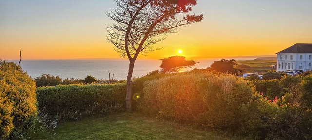 5 bedroom accommodation in Mullion
