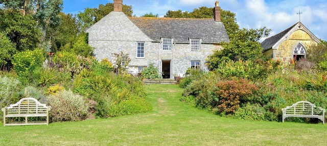5 bedroom accommodation in Manaccan, Helford and The Lizard Peninsula