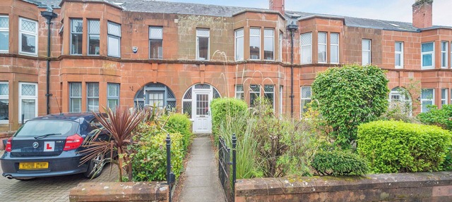 5 bedroom accommodation in Largs