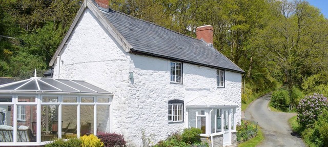 5 bedroom accommodation in Meifod, near Welshpool