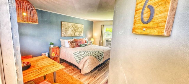 6 Bam Boo Cozy escape in the heart of Vermont