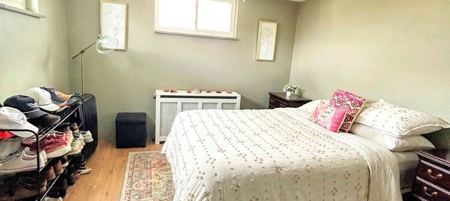6 MINUTES FROM OAKMONT CC! 3-bed 2-bath! front and back porch! BBQ! Quite!