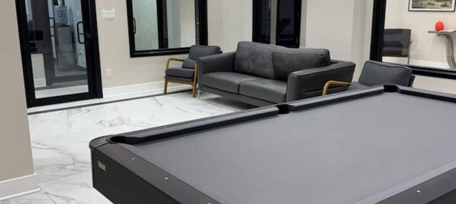 610 Large Studio Downtown With Pool Table