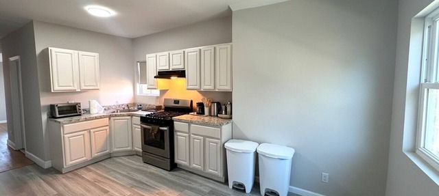 6BD 2Ba Charming Home in Staten Island