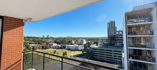 7 Min to Train: Central Parramatta 2BR + Parking
