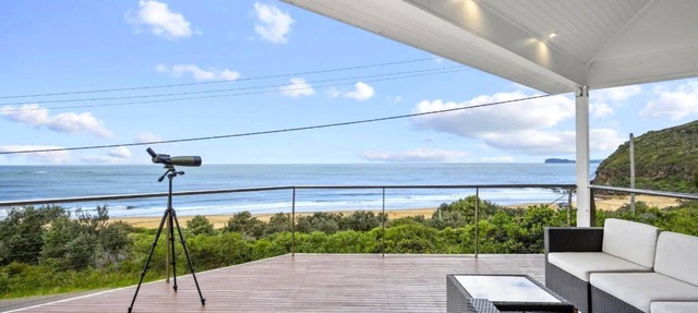 A Beachside Getaway 13