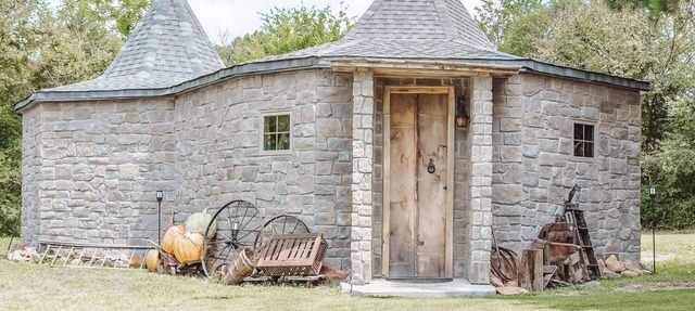 A Hagrid's Inspired Stay