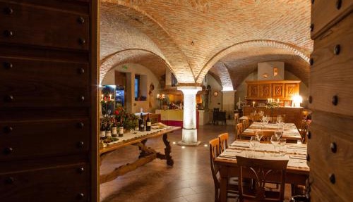 A' la Table du Sommelier Chambres d Hôtes
