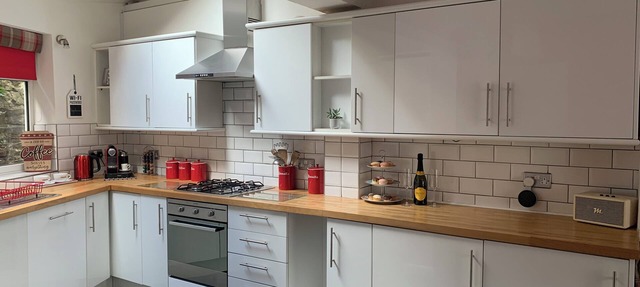 A Peaceful Location, Within A Few Minutes Walk Of The Amenities Of Matlock Bath