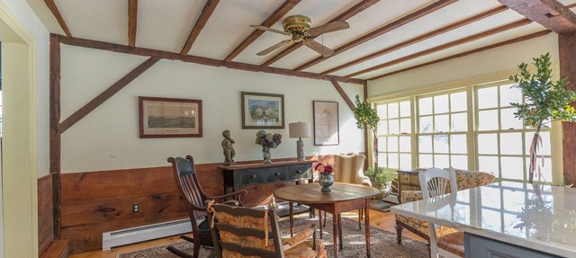 A Quintessential New England Historical Guesthouse