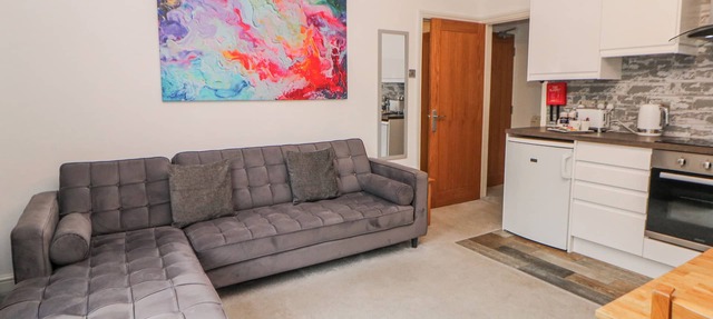 ABRAHAM, pet friendly, with a garden in Matlock Bath