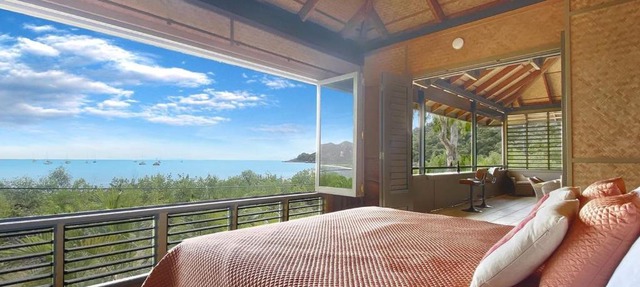 Absolute Beachfront