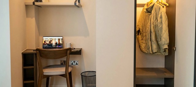 Accessible Studio | Step-Free + Gym | StayCozy