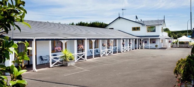 Accommodation Te Puna