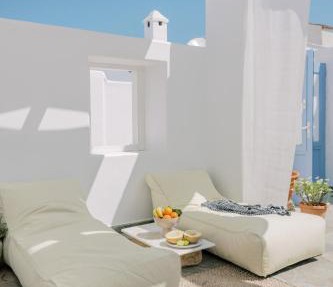 Aegean Nest