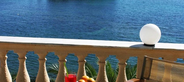 Aegli Hotel