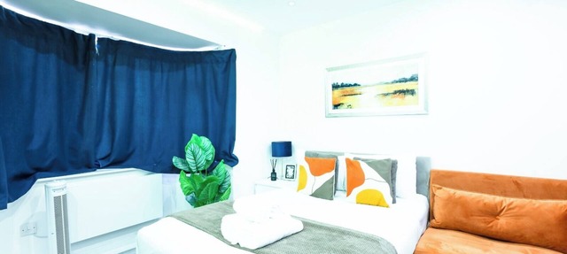 Affordable Private Studio w/Ensuite – Ideal Stay