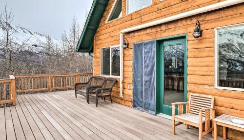 Alaskan Mountain Gem with Private Hot Tub & Gym!