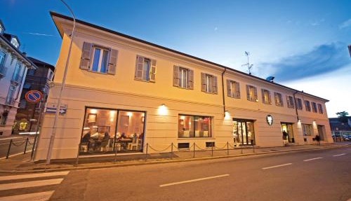 Amalia Bakery Home