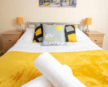 Ample Comforts, Centrally Located, Town Centre