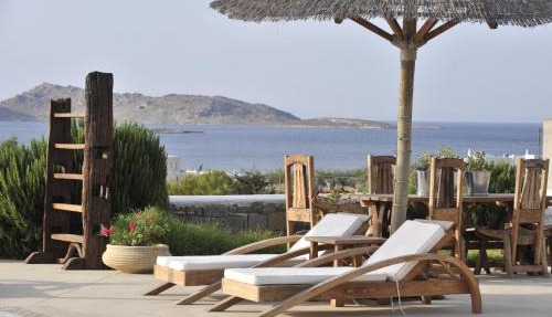Anemoi Resort