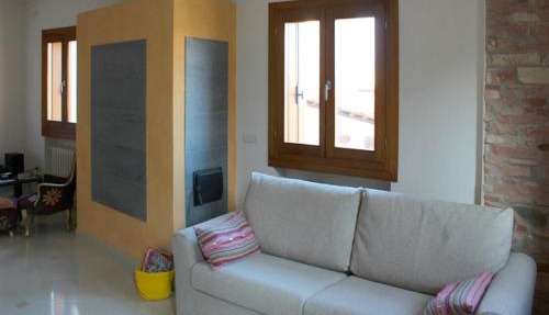 Antica Corte Leguzzano B&B